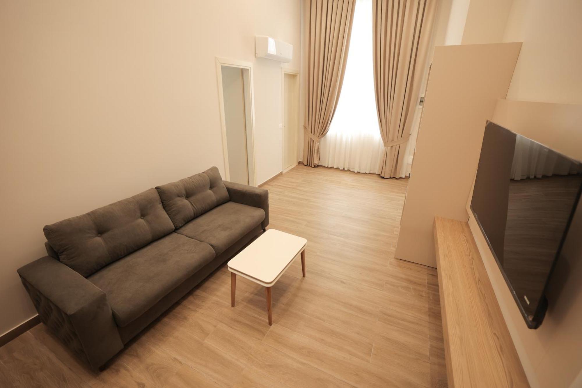 Duplex *